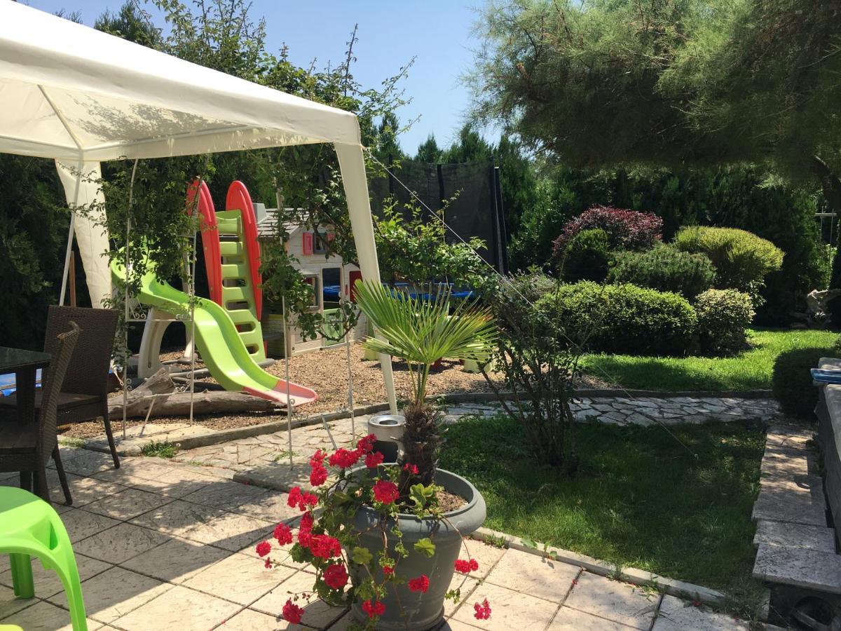 Sea Dream Rental Apartments Varna Bagian luar foto
